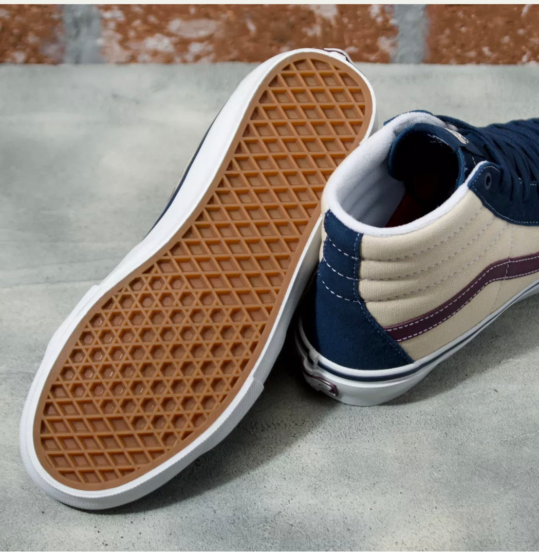 Vans Skate Sk8-Hi Shoes - Dress Blues/Turtledove Vans Skate Sk8-Hi Shoes - Dress Blues/Turtledove