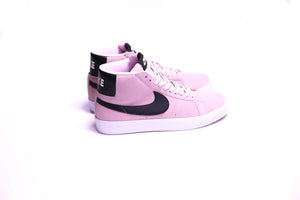 
                  
                    Nike SB Blazer Pink Foam - FD0731-601
                  
                