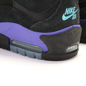 
                  
                    Nike Air max Ishod FB2393-003
                  
                