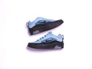 
                  
                    Nike SB Air Max Ishod - Denim HF7812-400
                  
                