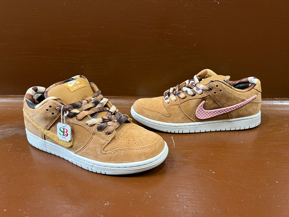 NOTE Manchester × Nike SB Dunk Low Flax Note Manchester x Nike SB Dunk Low Biscuit Flax and Summit White