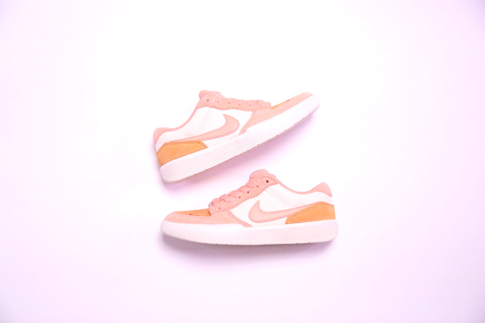 
                  
                    Nike SB Force 58 - Peach Apricot
                  
                