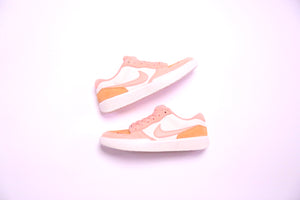 
                  
                    Nike SB Force 58 - Peach Apricot
                  
                