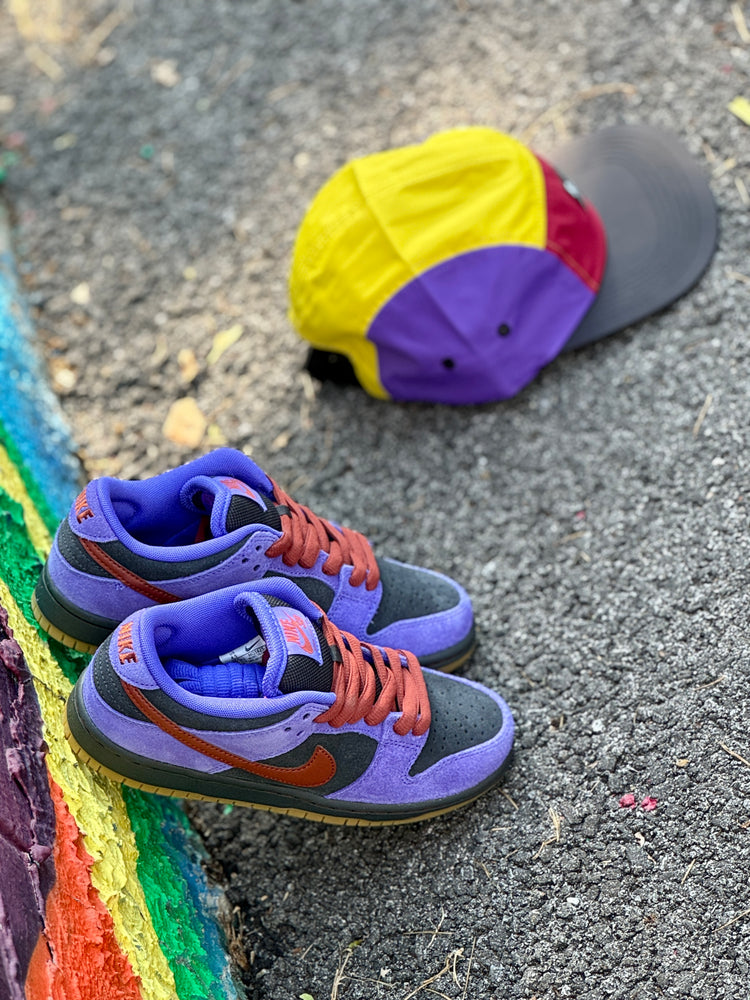 
                  
                    Nike SB Dunk Low - Persian Violet
                  
                