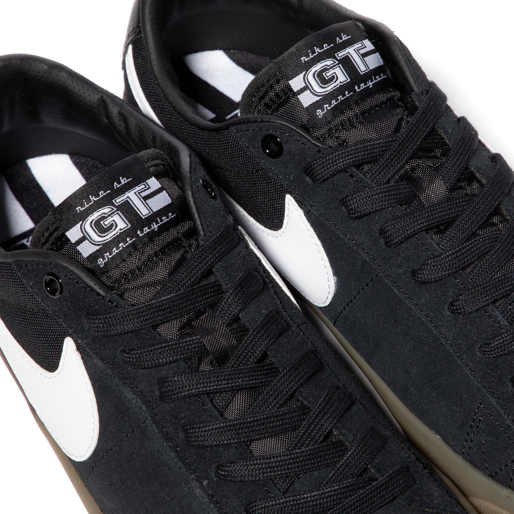 
                  
                    Nike Zoom Blazer Low Pro GT SB 'Black Gum'
                  
                
