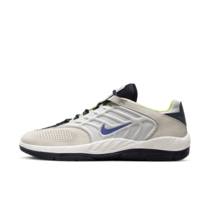 
                  
                    Nike SB Vertebrae Summit White
                  
                