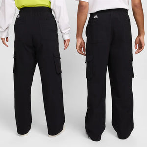
                  
                    Nike SB Kearny Pants (Black)
                  
                