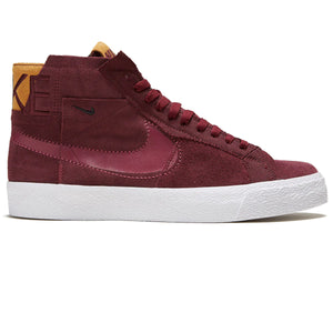 
                  
                    SB Zoom Blazer Mid PRM - DV7898-600
                  
                